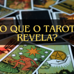 O Tarot pode revelar muito mais do que você imagina! Saiba o que o Tarot pode mostrar sobre o presente, futuro e autoconhecimento, e como ele pode ser uma ferramenta poderosa de orientação.