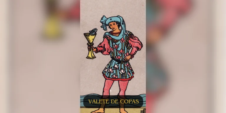 A princípio, o Tarot é um conjunto poderoso de cartas que nos oferece insights sobre aspectos emocionais, espirituais e materiais de nossas vidas. Sendo assim, uma das cartas mais interessantes e cheias de potencial é o Valete de Copas, que simboliza novos começos, criatividade e mensagens emocionais. Então, se você deseja compreender o que o Valete de Copas no Tarot representa, este artigo explorará seu simbolismo, significado e interpretação, fornecendo uma visão completa sobre essa carta e suas influências.